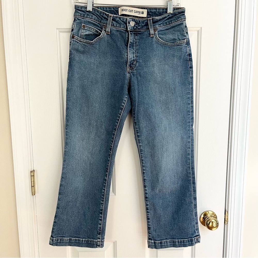 Gap Vintage Boot cut Capri Jeans. 6.